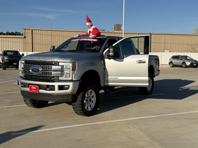 2017 Ford F-250 Super Duty Platinum Crew Cab 4WD