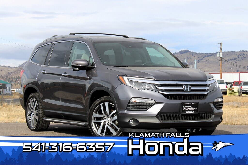 2017 Honda Pilot Touring AWD