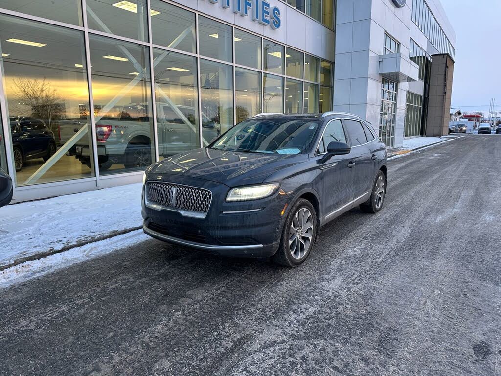 2022 Lincoln Nautilus Reserve AWD