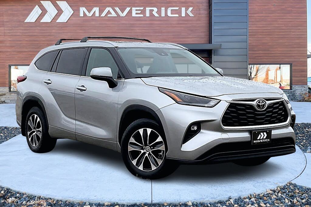 2022 Toyota Highlander XLE AWD