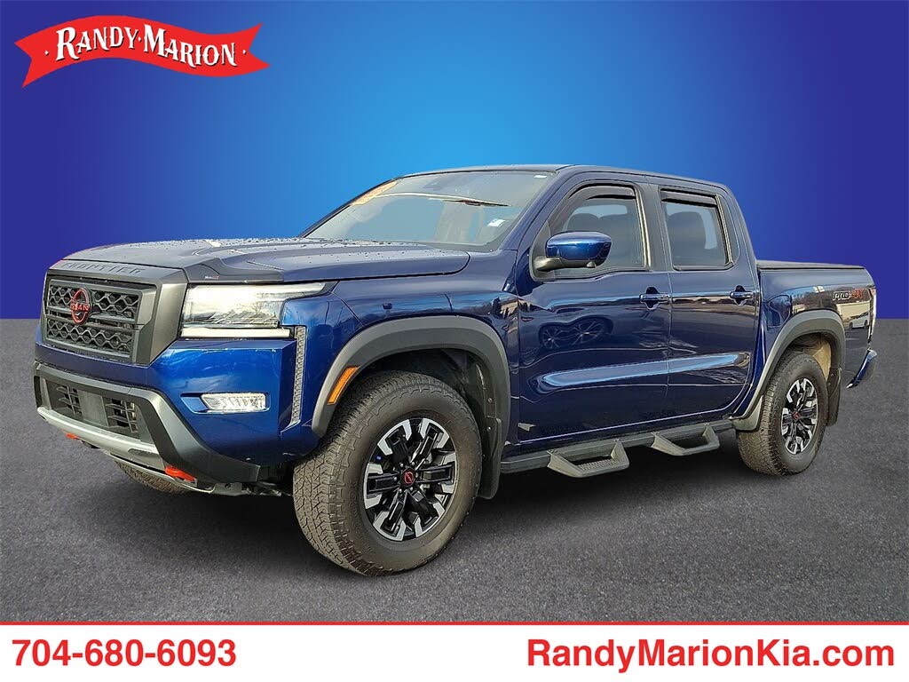 2023 Nissan Frontier PRO-4X Crew Cab 4WD