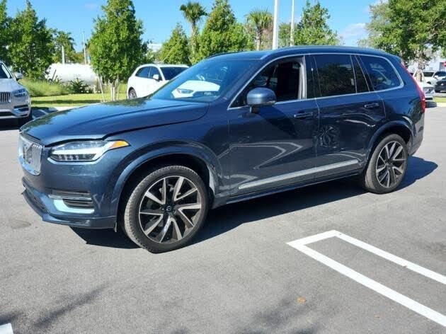 2024 Volvo XC90 B5 Plus Bright Theme AWD