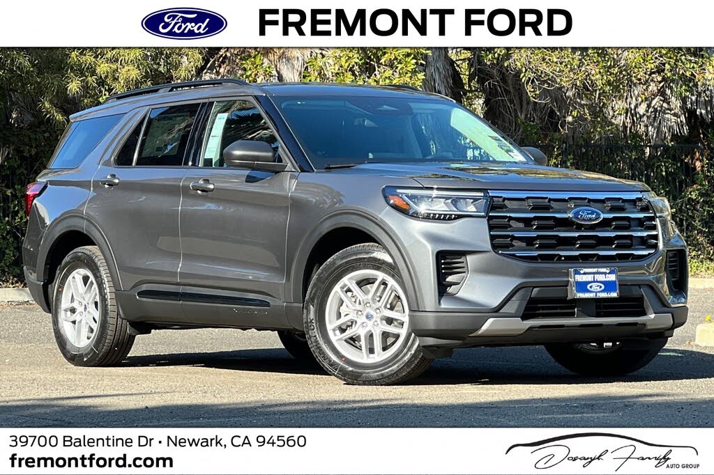 2026 Ford Explorer Active AWD