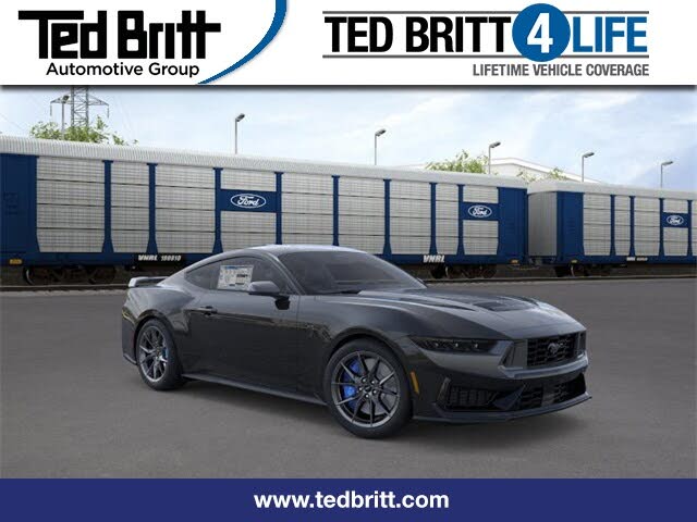 2026 Ford Mustang Dark Horse Fastback RWD