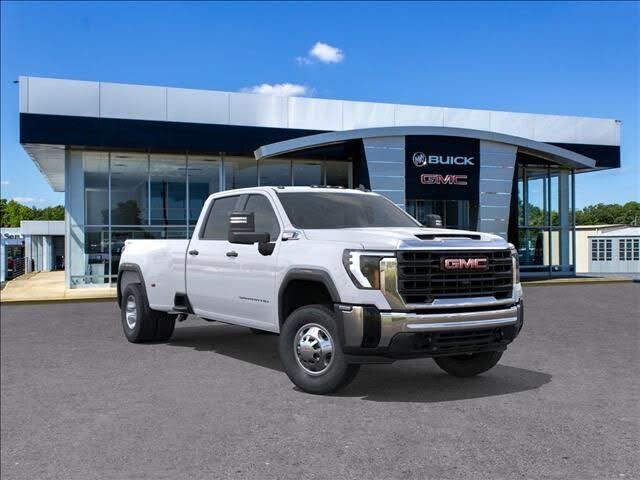2026 GMC Sierra 3500HD Pro Crew Cab 4WD