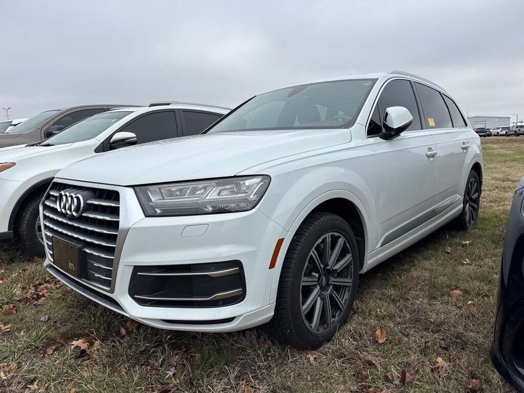 2019 Audi Q7 45 TFSI quattro SE Premium Plus
