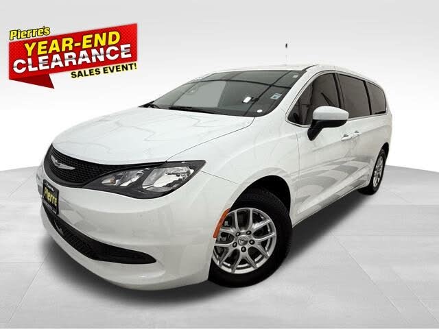 2023 Chrysler Voyager LX FWD