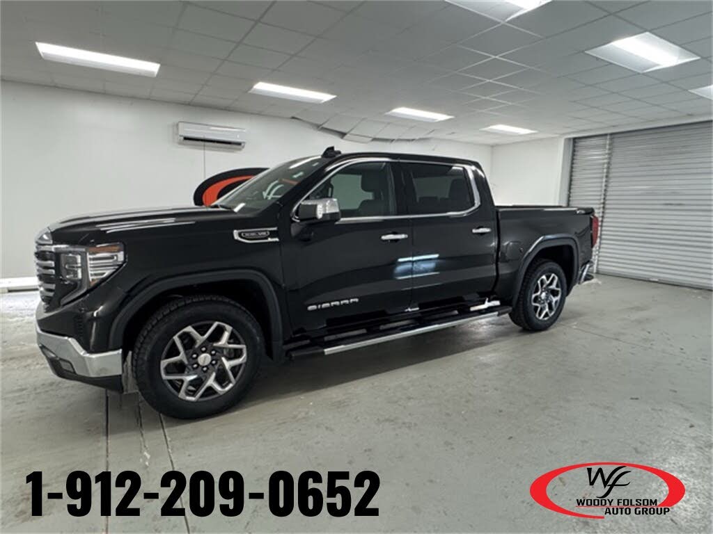 2023 GMC Sierra 1500 SLT Crew Cab 4WD