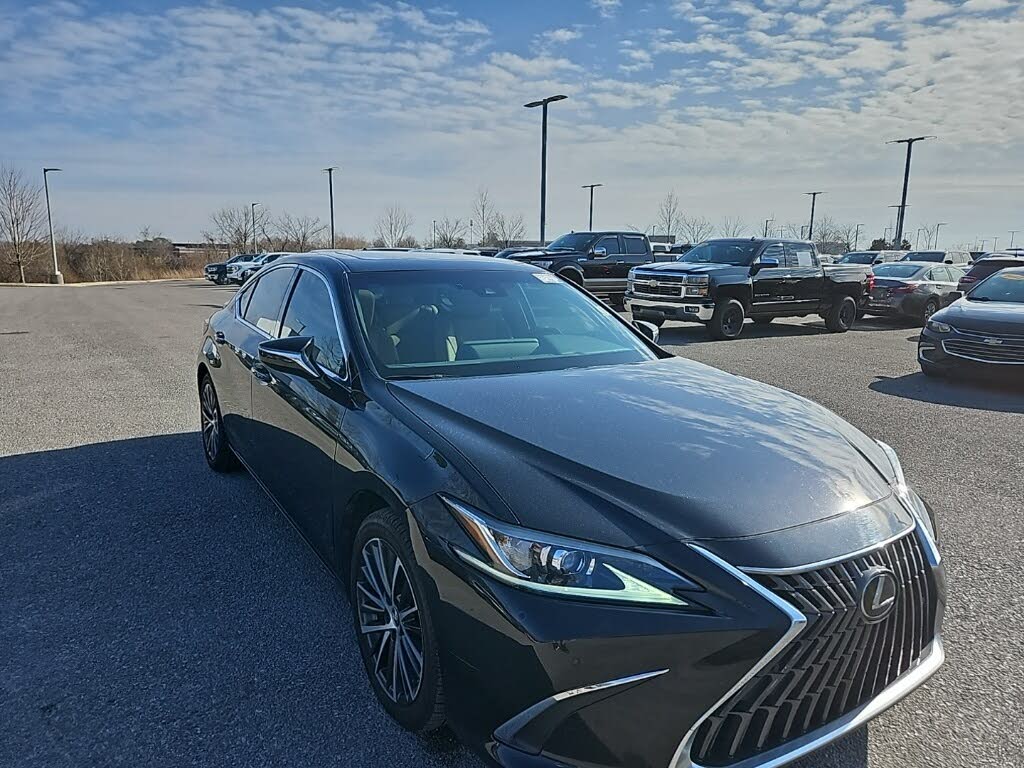 2023 Lexus ES Hybrid 300h FWD