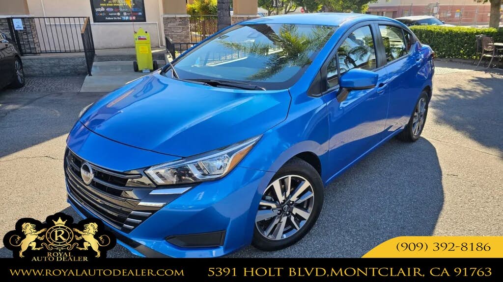2023 Nissan Versa SV FWD