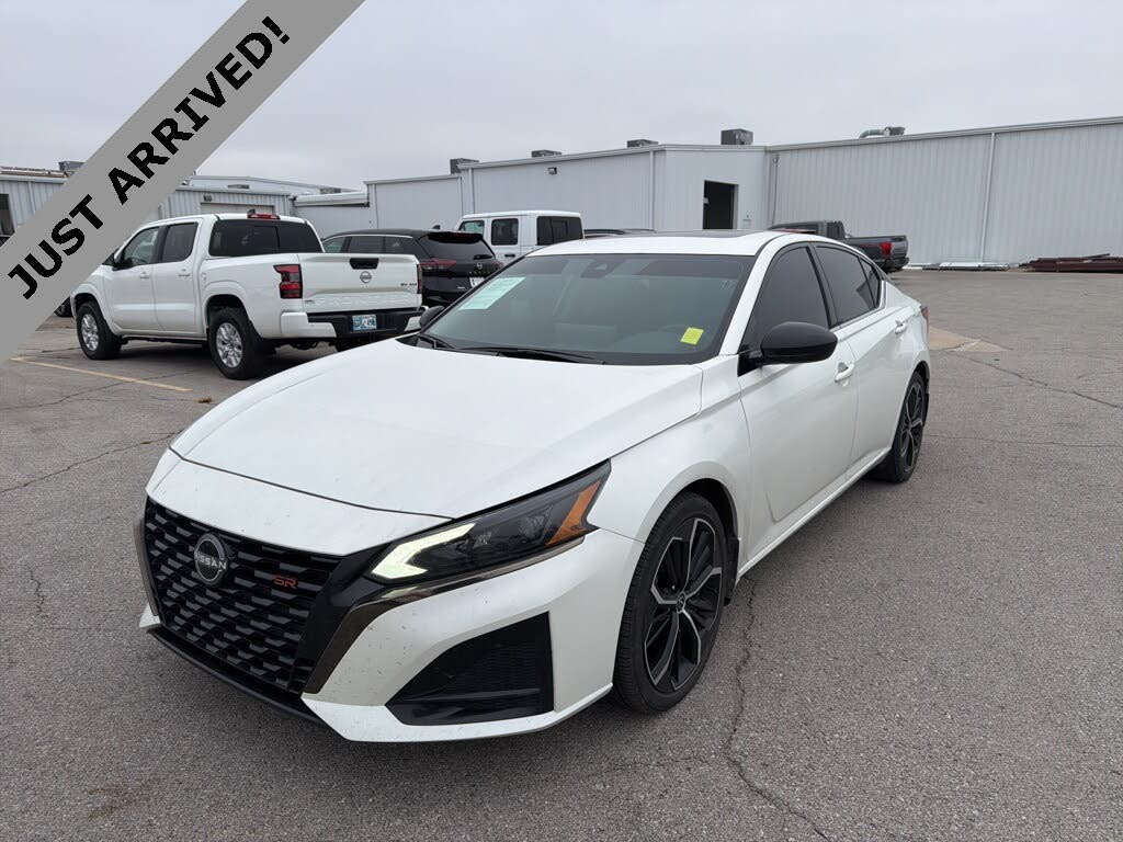 2024 Nissan Altima 2.5 SR FWD