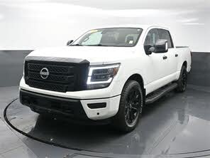 Nissan Titan SV Crew Cab 4WD