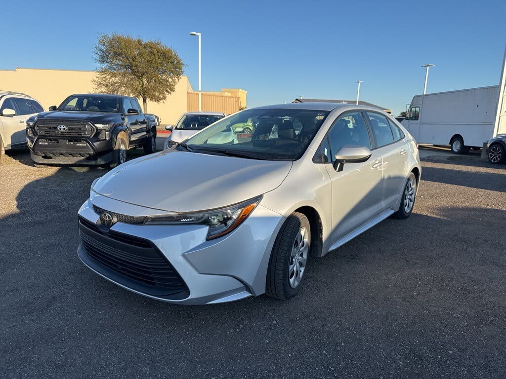 2024 Toyota Corolla LE FWD
