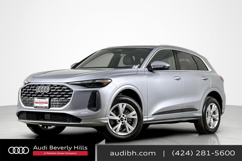 2025 Audi Q5 quattro Premium 40 TFSI