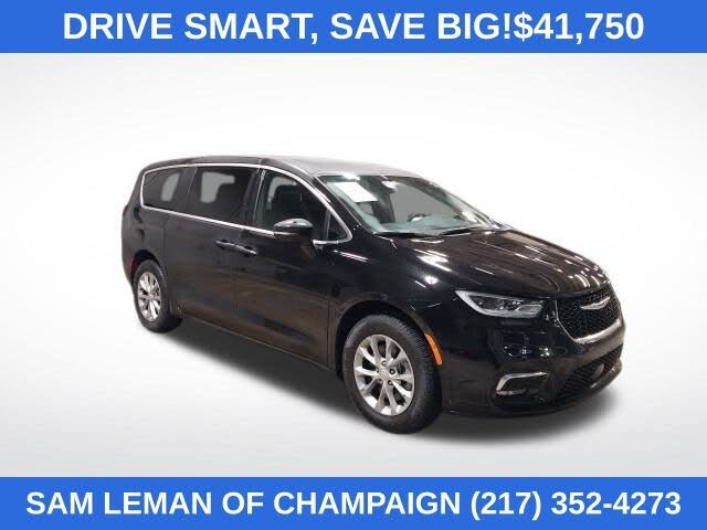 2025 Chrysler Pacifica Select AWD