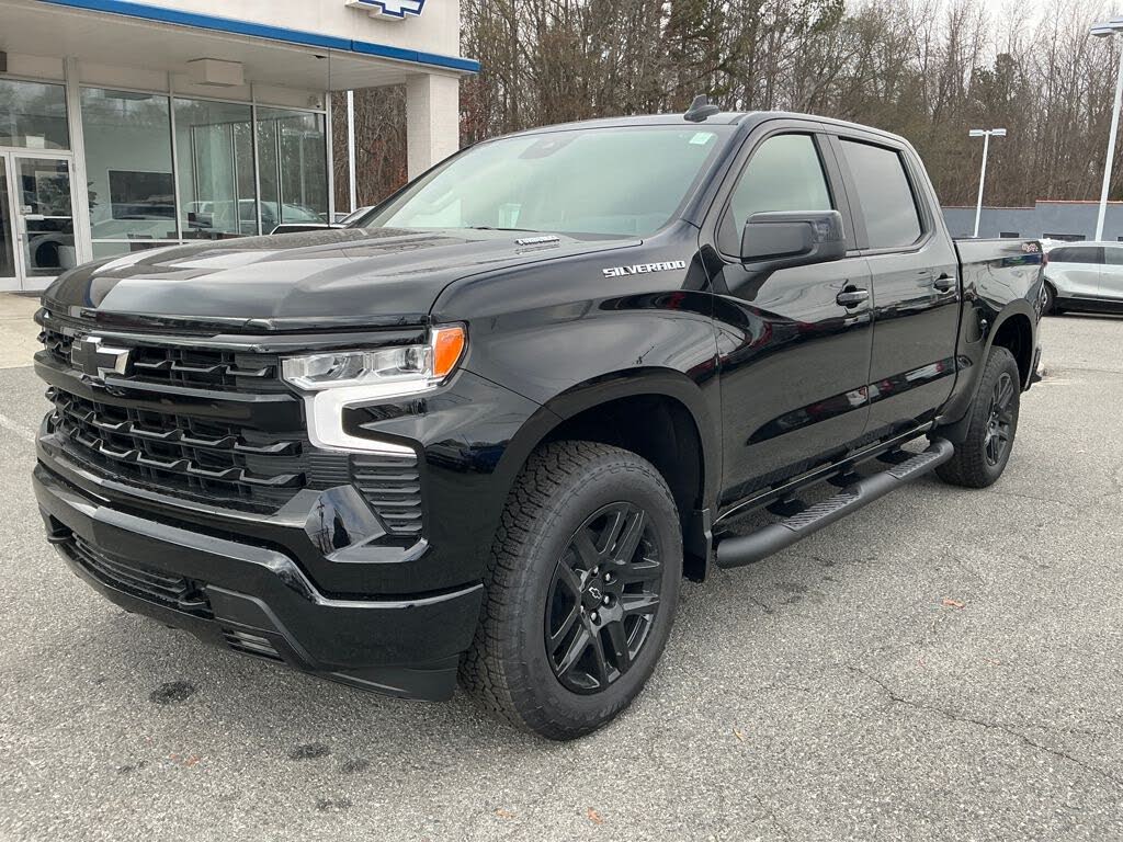 2026 Chevrolet Silverado 1500 RST Crew Cab 4WD