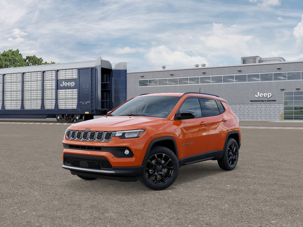 2026 Jeep Compass Latitude 4WD