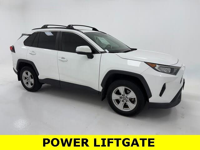 2021 Toyota RAV4 XLE FWD
