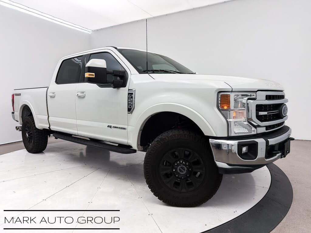 2022 Ford F-250 Super Duty Lariat Crew Cab 4WD