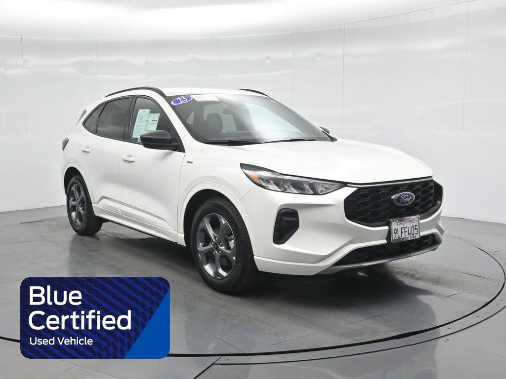 2023 Ford Escape ST-Line FWD