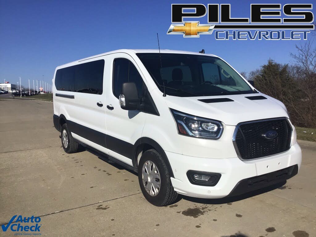 2023 Ford Transit Passenger 350 XLT Low Roof LB RWD