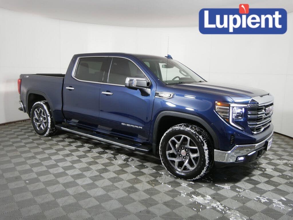 2023 GMC Sierra 1500 SLT Crew Cab 4WD