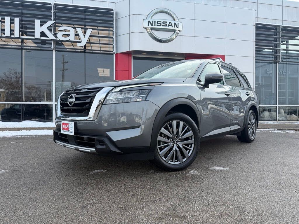 2024 Nissan Pathfinder SL FWD