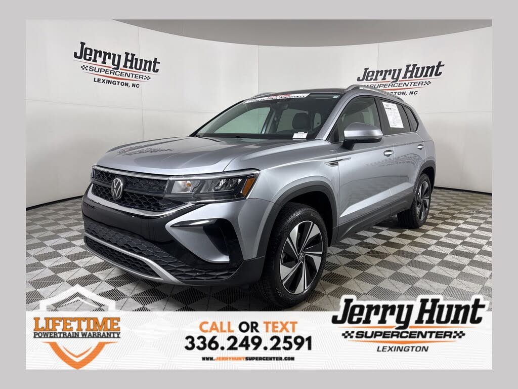 2024 Volkswagen Taos SE 4Motion