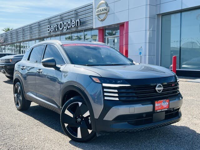 2025 Nissan Kicks SR AWD