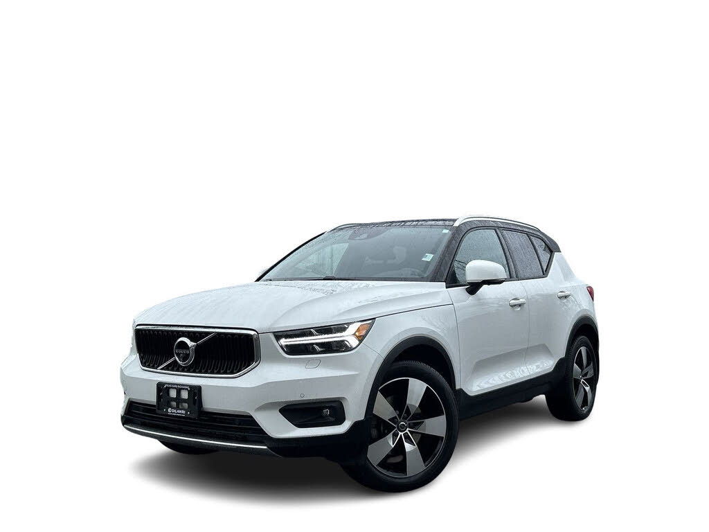 Volvo XC40 T5 Momentum AWD 2021