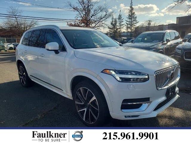 2023 Volvo XC90 B6 Plus Bright Theme 6-Passenger AWD