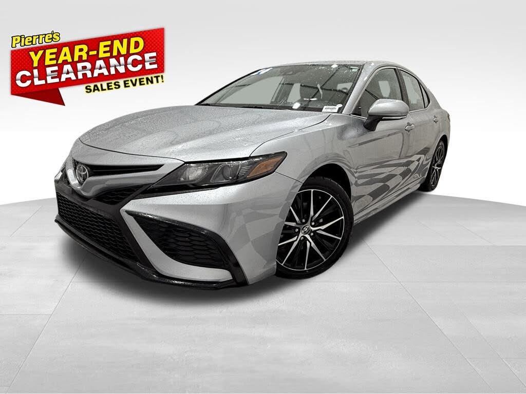 2024 Toyota Camry SE FWD