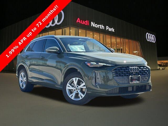 2025 Audi Q5 quattro Premium 40 TFSI