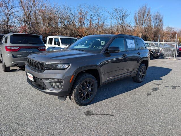 2025 Jeep Grand Cherokee Altitude X 4WD
