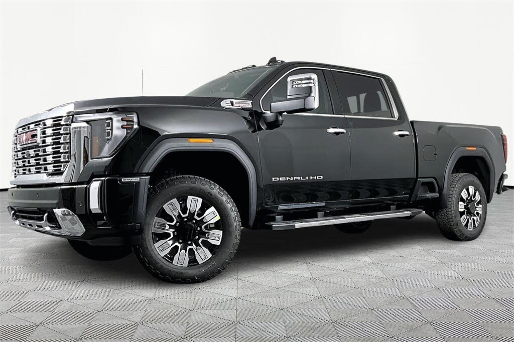 2026 GMC Sierra 2500HD Denali Crew Cab 4WD