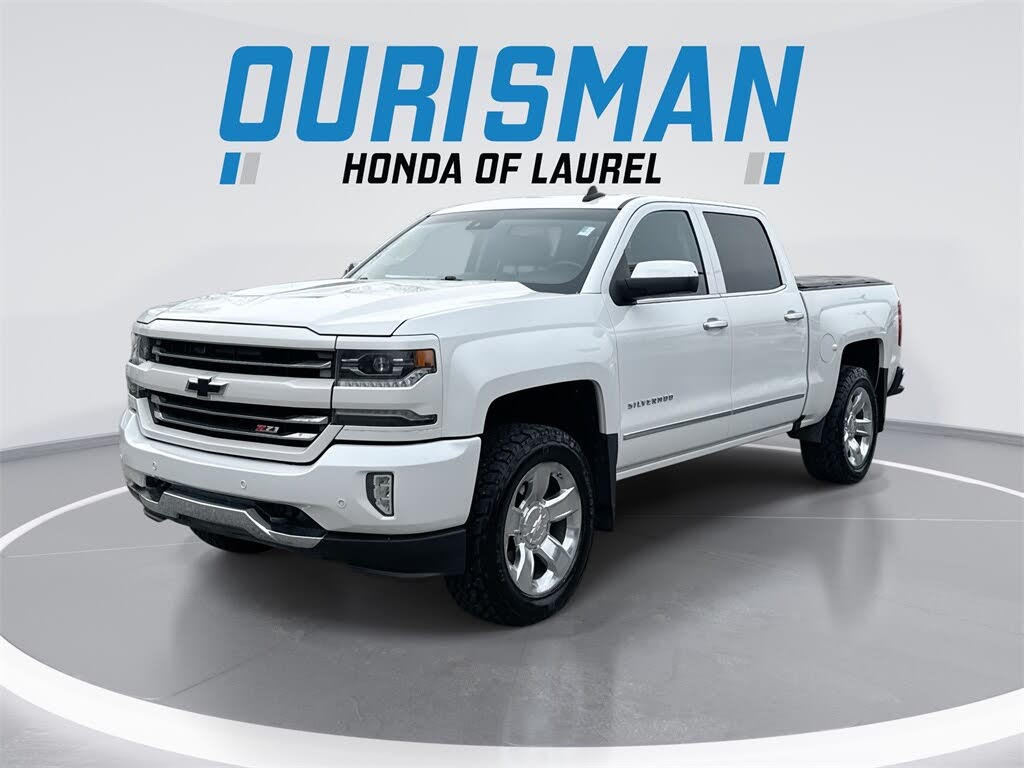 2017 Chevrolet Silverado 1500 LTZ Crew Cab 4WD