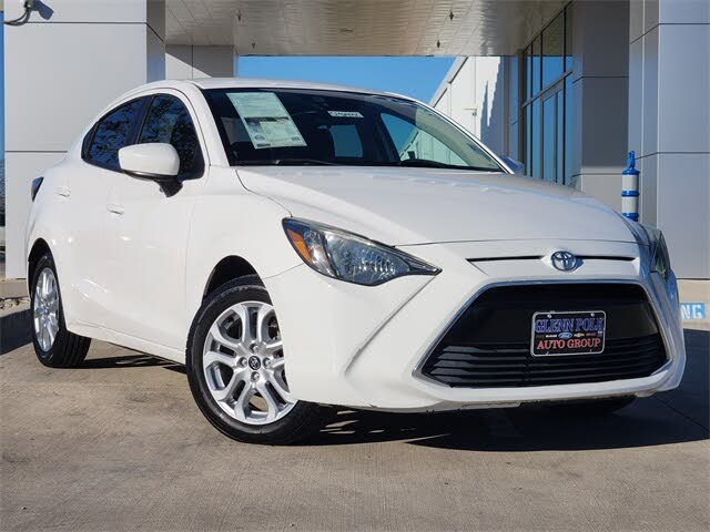 2017 Toyota Yaris iA Sedan