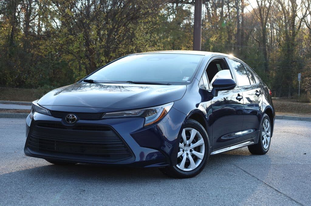 2024 Toyota Corolla LE FWD