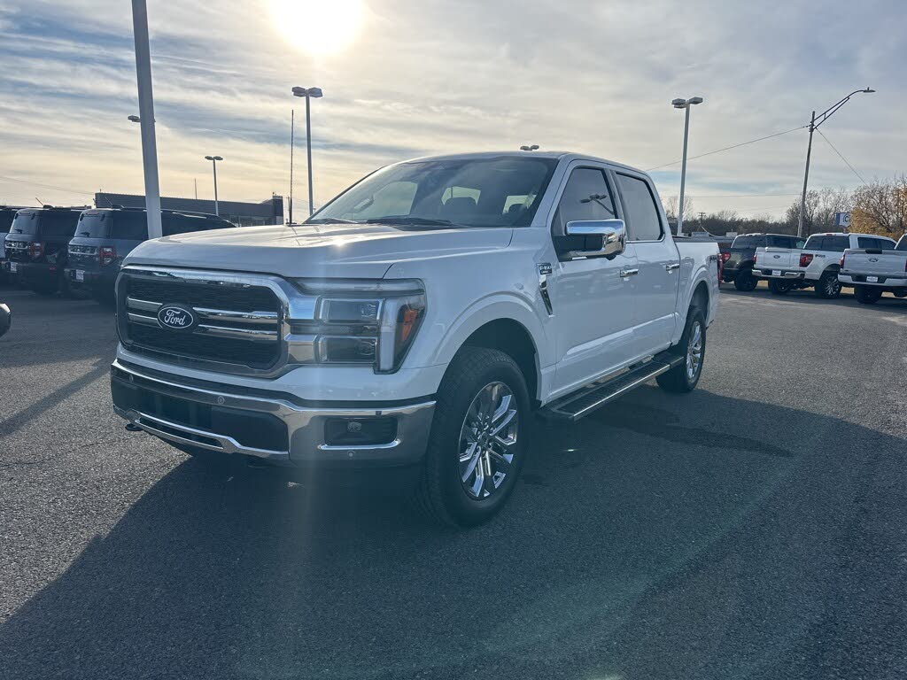 2025 Ford F-150 Lariat SuperCrew 4WD