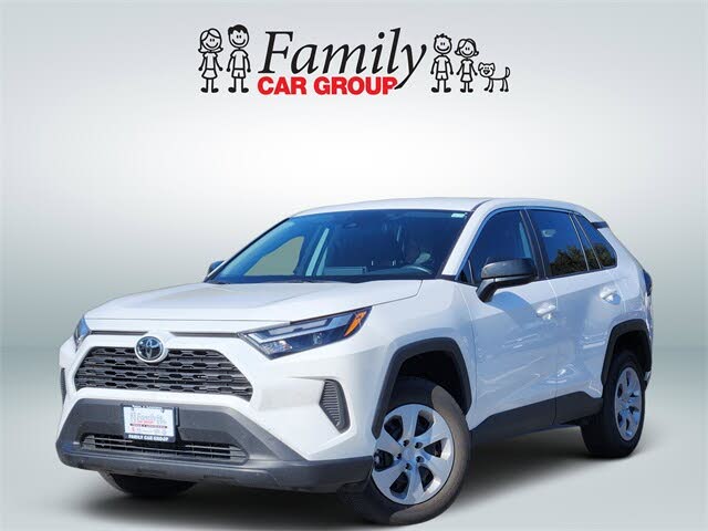 2025 Toyota RAV4 LE FWD