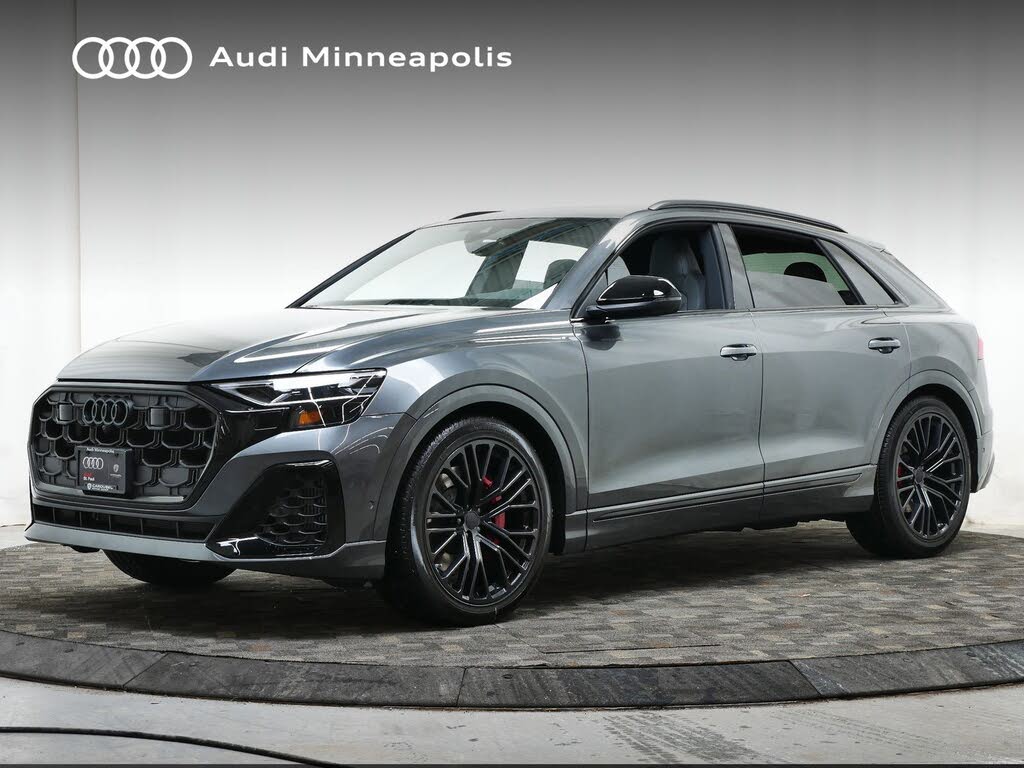 2026 Audi SQ8 4.0T quattro Premium Plus