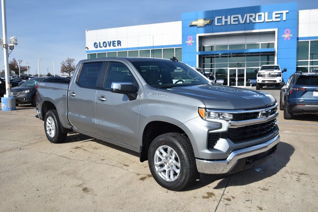 2026 Chevrolet Silverado 1500 LT Crew Cab 4WD