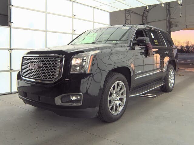 2017 GMC Yukon Denali 4WD