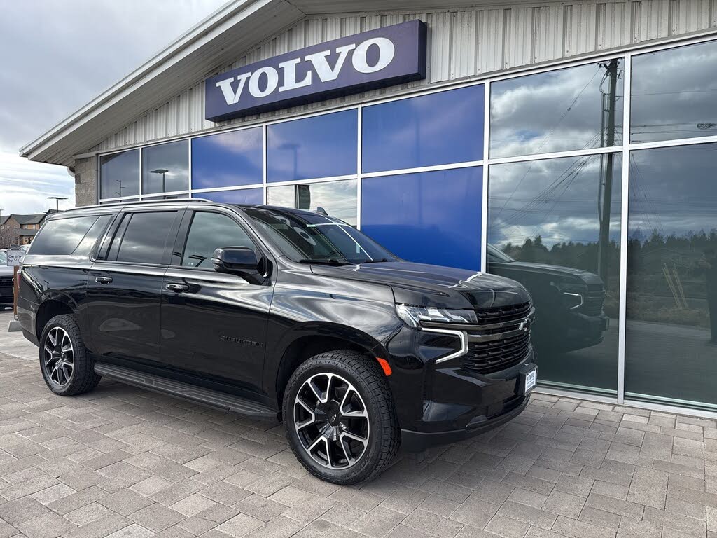 2022 Chevrolet Suburban RST 4WD