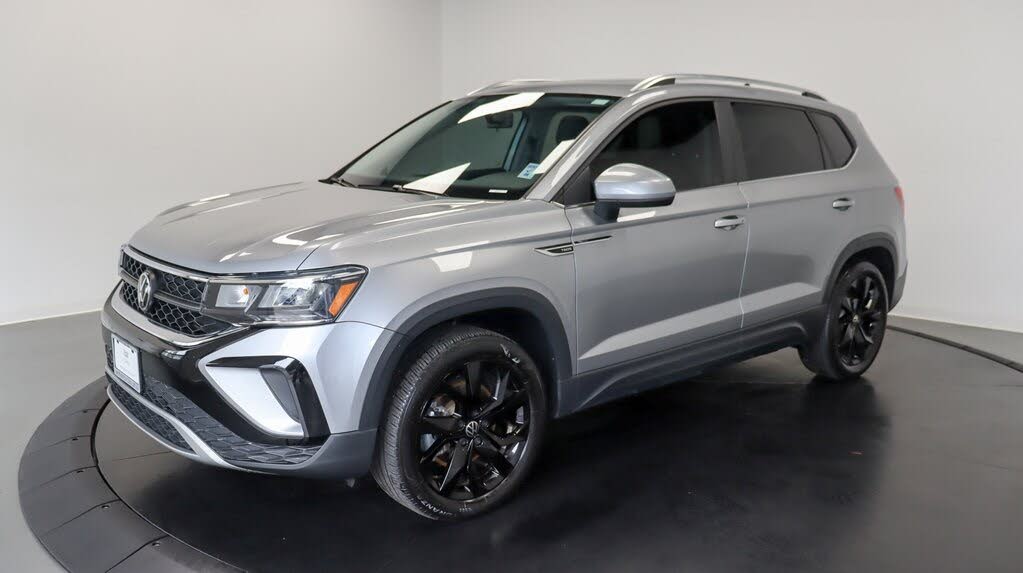 2022 Volkswagen Taos SE FWD