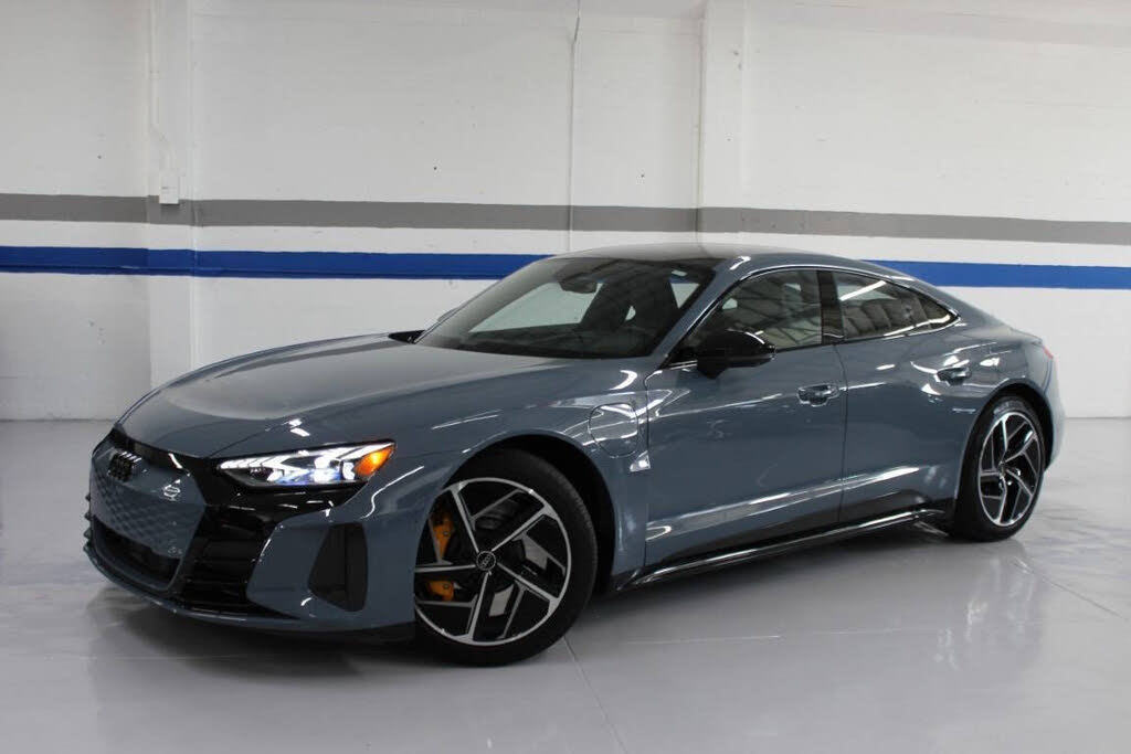 2023 Audi RS e-tron GT quattro AWD