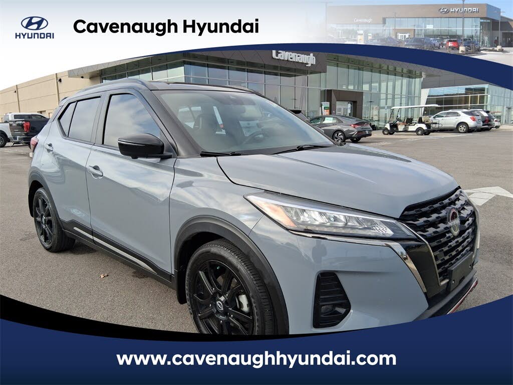 2023 Nissan Kicks SR FWD