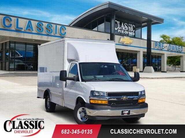 2025 Chevrolet Express Chassis 3500 Cutaway 139