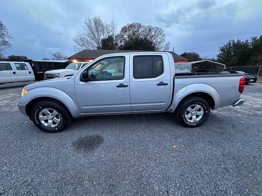 2011 Nissan Frontier SL Crew Cab