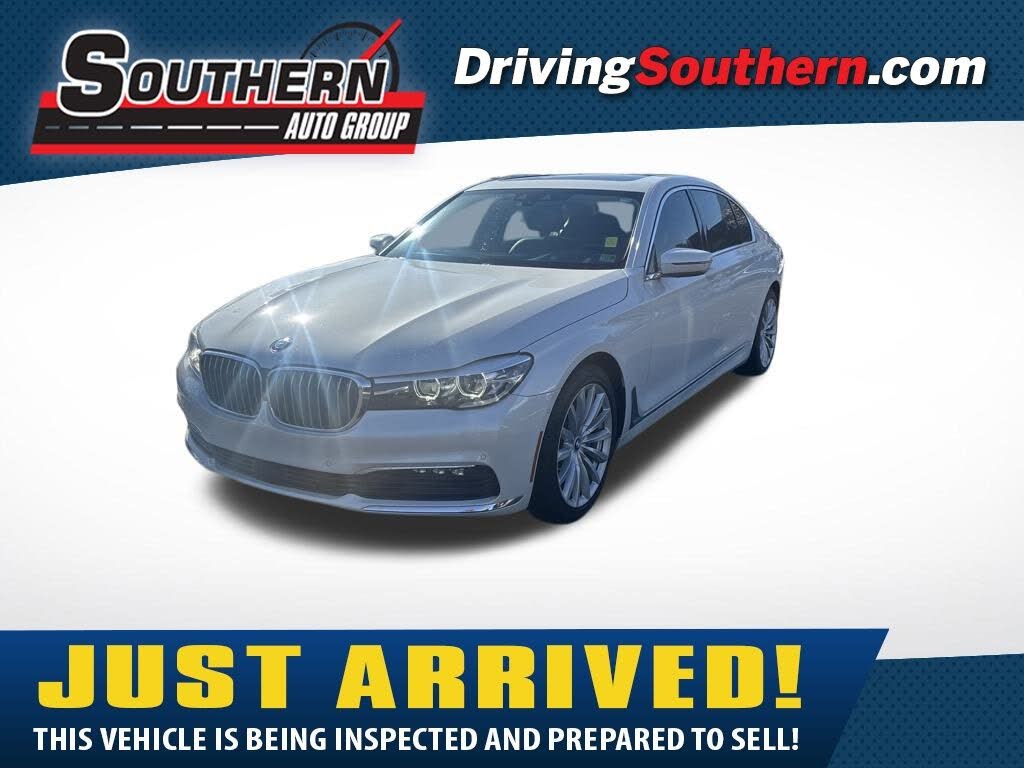 2017 BMW 7 Series 740i RWD
